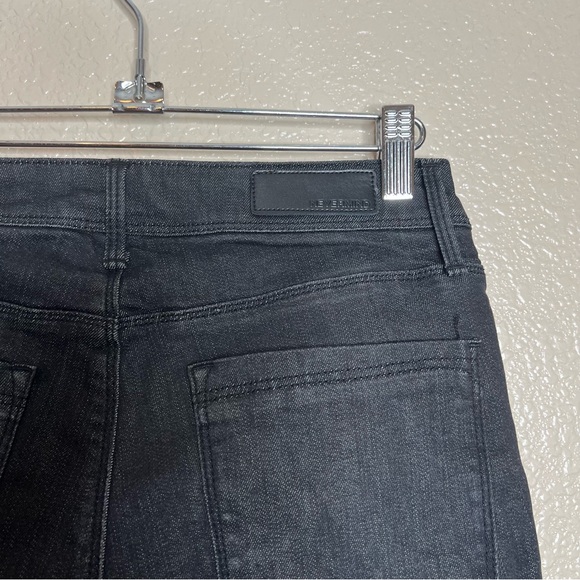 Nevermind Exclusively for Paper Fox Jeans 🔴 - Picture 10 of 10